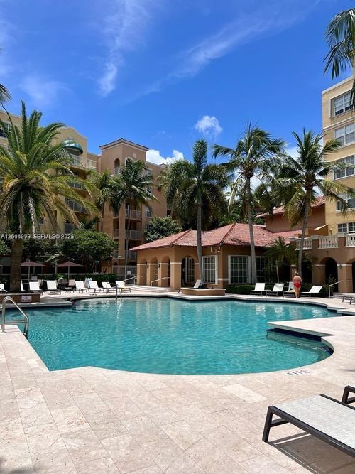 6106-19655 E Country Club Dr, Aventura, FL, 33180-4803 | Card Image