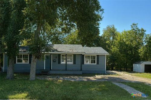 1201 21st St, Temple, TX, 76504-7204 | Card Image