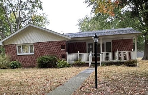 421 N Illinois St, Atwood, IL, 61913-7210 | Card Image