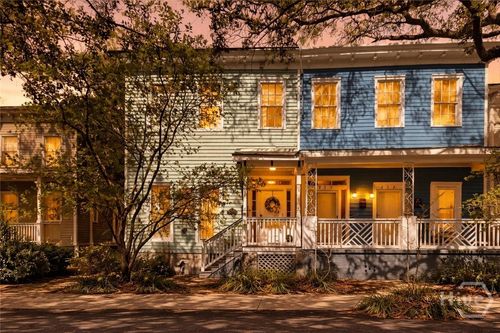 214 W W Duffy Street, Savannah, GA, 31401 | Card Image