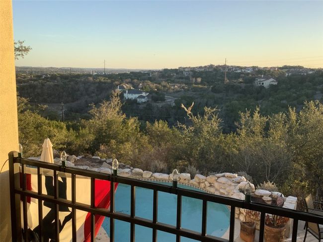 5019 Mcintyre Cir, House other with 3 bedrooms, 3 bathrooms and 3 parking in Austin TX | Image 20