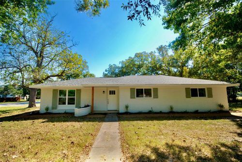 316 N Penn St, Flatonia, TX, 78941-2611 | Card Image