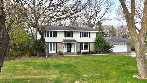 1736 Woodland Rd, Saint Cloud, MN, 56304-1327 | Card Image
