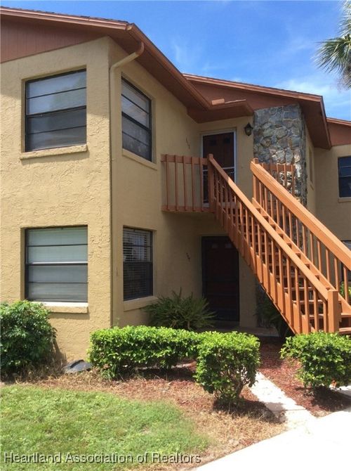 517 Manor Cir, Sebring, FL, 33872-1418 | Card Image