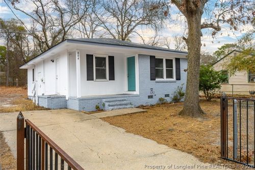 804 Brewer St, Fayetteville, NC, 28301-3648 | Card Image