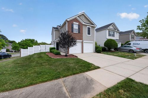 220 Danesway Dr, Holly Springs, NC, 27540-7540 | Card Image