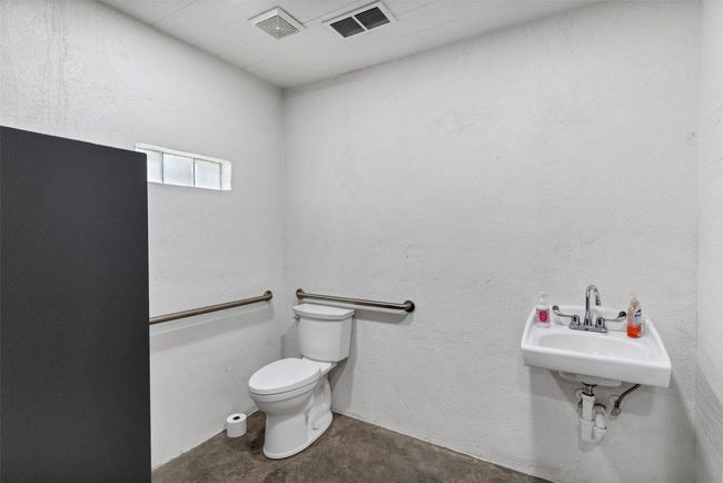 1555 Woodmere Trl, Home with 0 bedrooms, 0 bathrooms and null parking in Granbury TX | Image 24