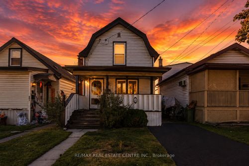 23 Frederick Ave, Hamilton, ON, L8H4K1 | Card Image