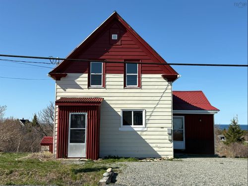 818 Donkin Highway, Donkin, NS, B1A6P2 | Card Image