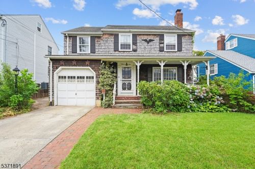 91 Park Ave, North Arlington, NJ, 07031-6517 | Card Image