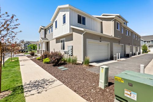 1242 W Saddlebred Way, Bluffdale, UT, 84065-1824 | Card Image
