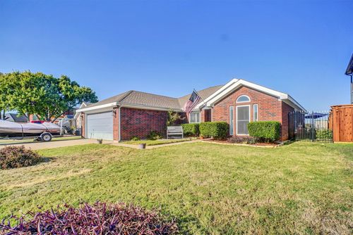 3732 Cove Meadow Ln, Fort Worth, TX, 76123-2399 | Card Image