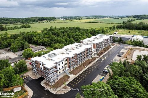 401-121 Mary St, Creemore, ON, L0M1G0 | Card Image