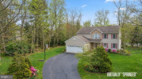 5 Mary Ct, East Windsor, NJ, 08512-3052 | Card Image