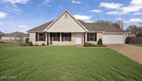 3102 Fawn Ridge Cv, Humboldt, TN, 38343-6748 | Card Image