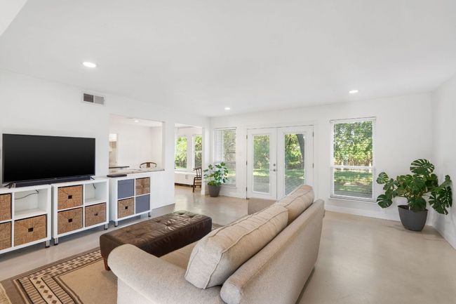 Living area | Image 15