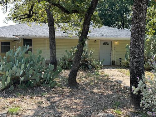 121 Easy St, Whitney, TX, 76692-5000 | Card Image