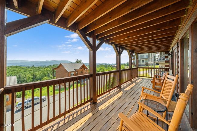 2022 Starr Crest Dr, House other with 2 bedrooms, 2 bathrooms and null parking in Sevierville TN | Image 24