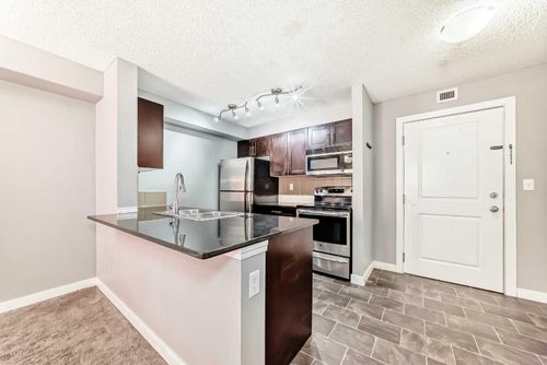 4304-403 Mackenzie Way Sw, Airdrie, AB, T4B3V7 | Card Image