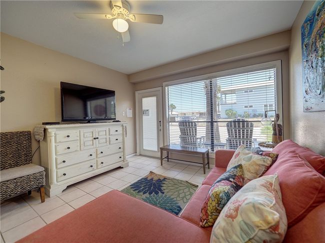 Living room | Image 6