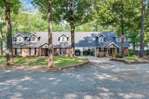 947 Judy Ln, Benton, LA, 71006-9685 | Card Image