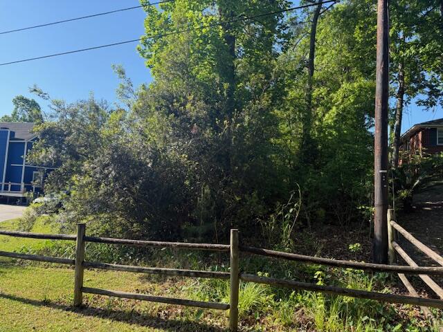 Land in Hanahan