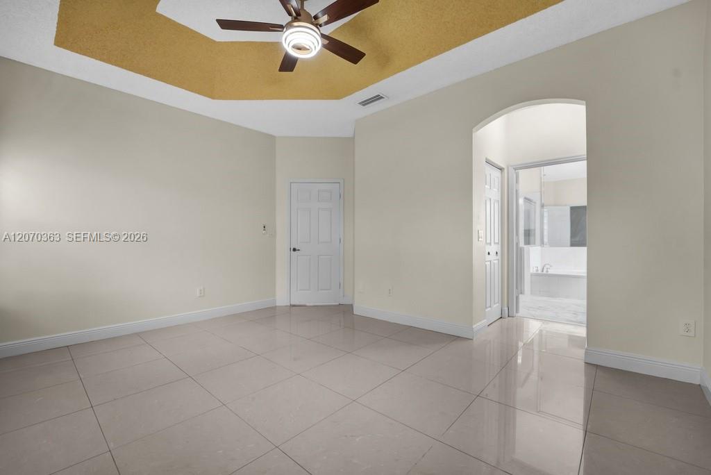 Residential Lease in Pembroke Pines 3