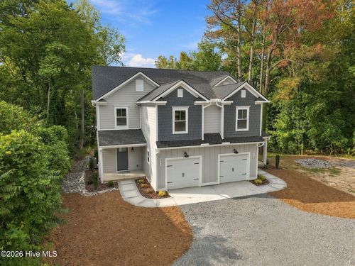 213 N Mcneill St, Carthage, NC, 28327-9054 | Card Image