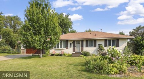 6545 Lower 169th St W, Farmington, MN, 55024-8035 | Card Image