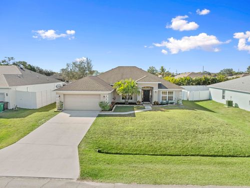 2066 Sw Quarry St, Port St. Lucie, FL, 34953-5700 | Card Image