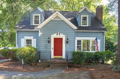 812 W Westwood Ave, High Point, NC, 27262-3734 | Card Image