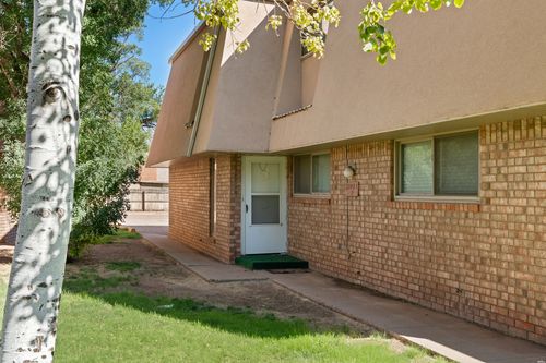 3521 Adenmor Ct, Clovis, NM, 88101-2811 | Card Image
