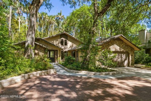 1875 Live Oak Ln, ATLANTIC BEACH, FL, 32233-4509 | Card Image