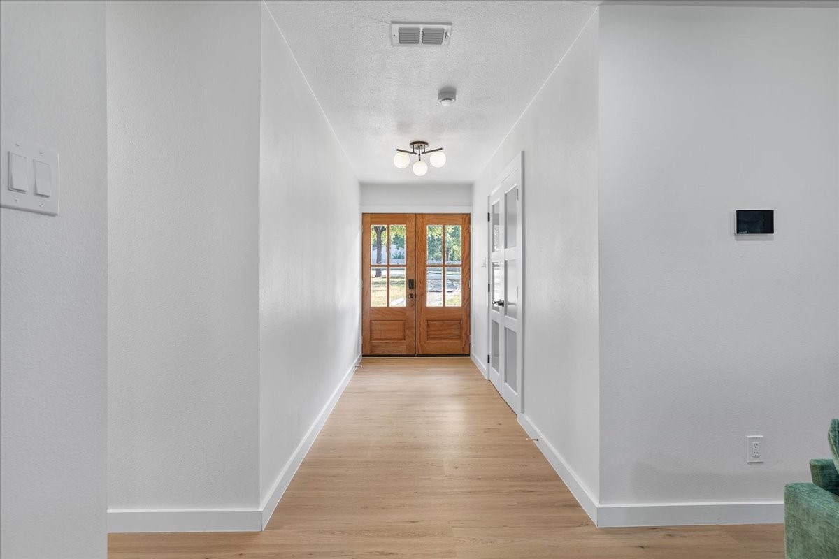 Residential Lease in Arlington 5