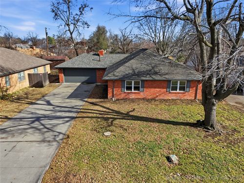 4515 S Hudson Place, Tulsa, OK, 74135 | Card Image