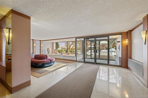 apt-3f-2345 Bell Blvd, Bayside, NY, 11360-2043 | Card Image