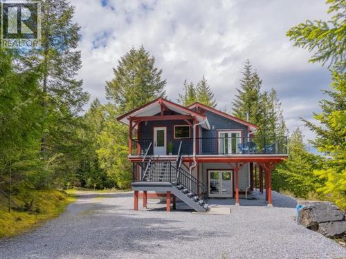 2389 Wall St, Van Anda, BC, V0N | Card Image