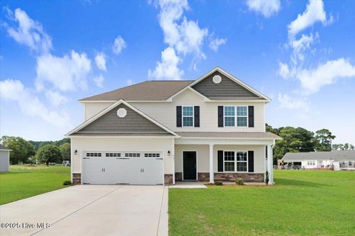 201 Talton Estates Dr, Pikeville, NC, 27863-7002 | Card Image