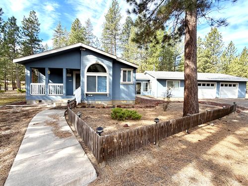 52189 Ponderosa Way, La Pine, OR, 97739-8923 | Card Image