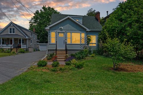 95 Park St, Kingston, ON, K7L1J9 | Card Image