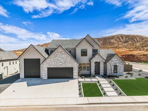 2111 S Pony Way, Washington, UT, 84780 | Card Image