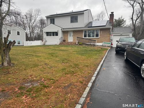 1880 Old Town Rd, Trumbull, CT, 06611-4728 | Card Image