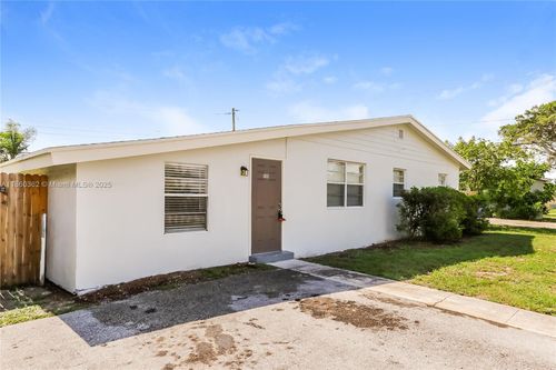 1116 S 14th Ct, Lantana, FL, 33462-4114 | Card Image