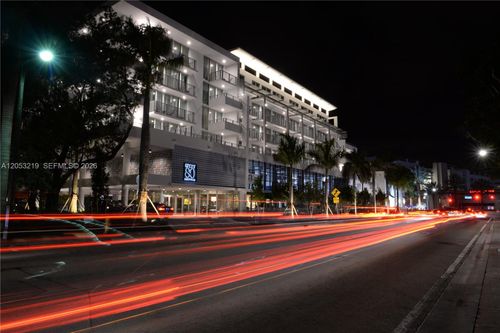 6080 Collins Ave, Miami Beach, FL, 33140-2215 | Card Image