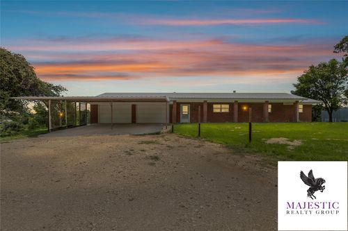 2323 County Road 513, Stephenville, TX, 76401-6811 | Card Image
