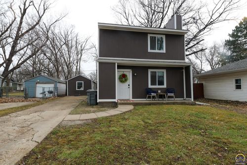 928 Lakeview St, Emporia, KS, 66801-3246 | Card Image