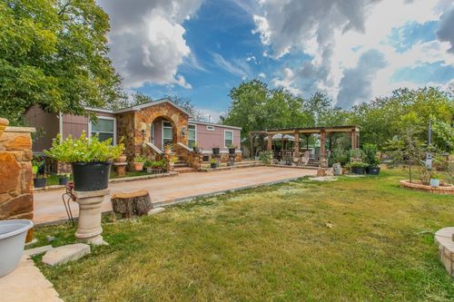 329 W Brook St, Bartlett, TX, 76511-4545 | Card Image