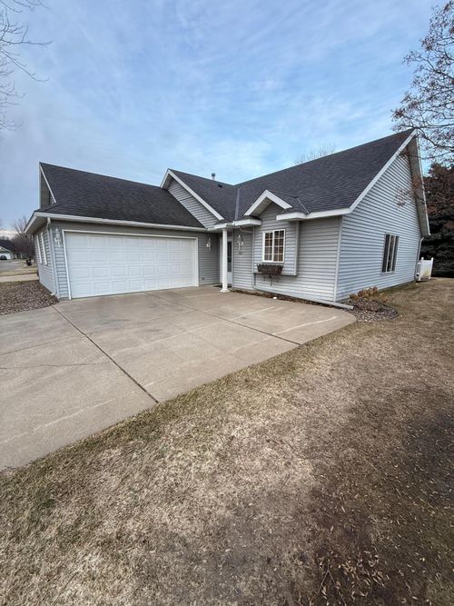821 Aspen Cir, Waite Park, MN, 56387-2466 | Card Image