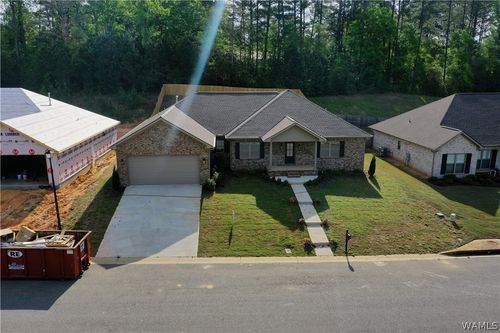 5200 Summerfield Dr E, Tuscaloosa, AL, 35404-3608 | Card Image