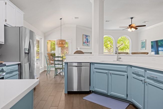 3906 Wharton Ct, House other with 3 bedrooms, 2 bathrooms and 4 parking in Austin TX | Image 7
